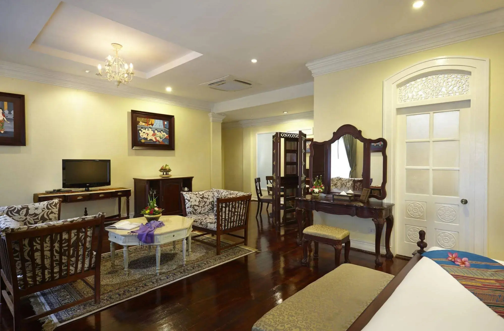 Villa Santi Hotel