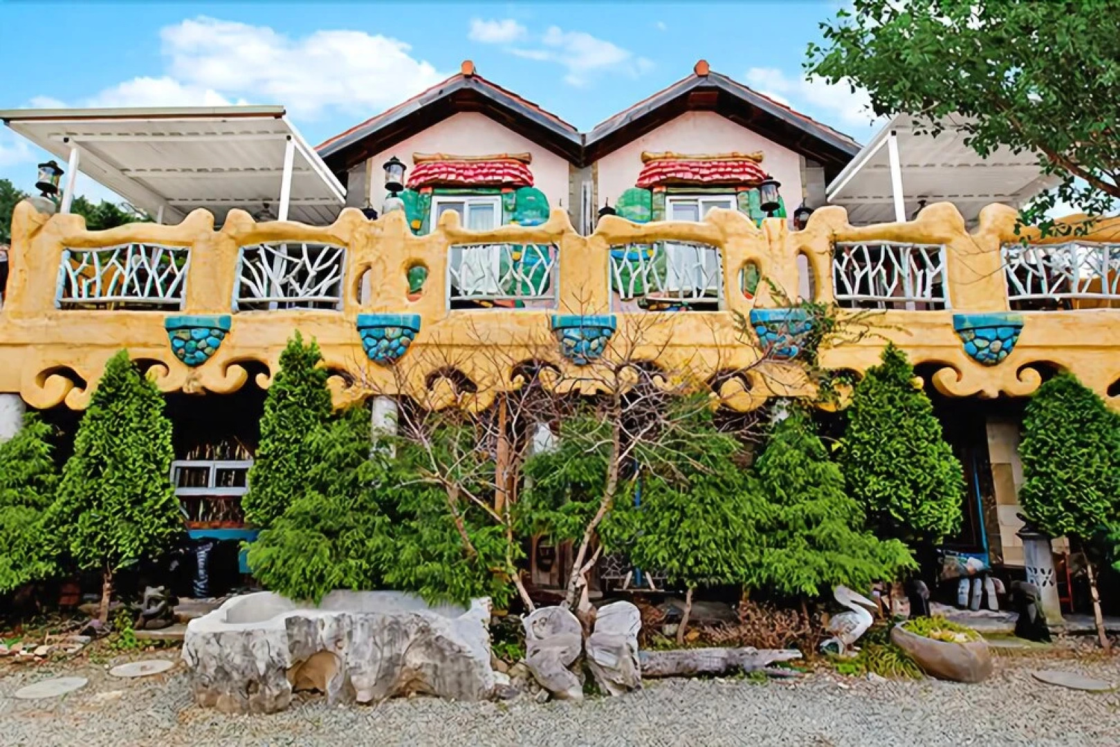 Tongyong Shayri Pension