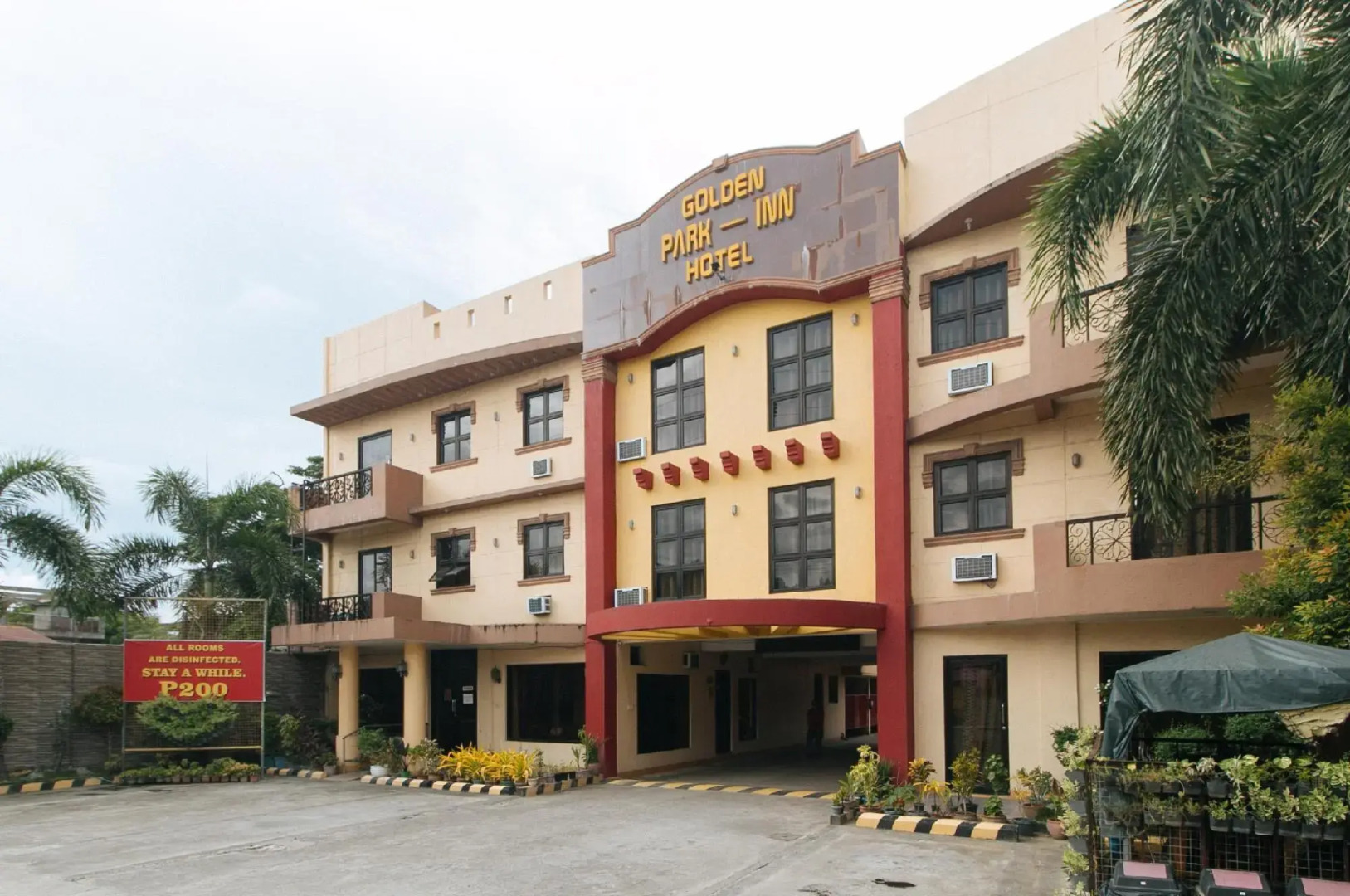 Reddoorz @ Golden Park Inn La Union