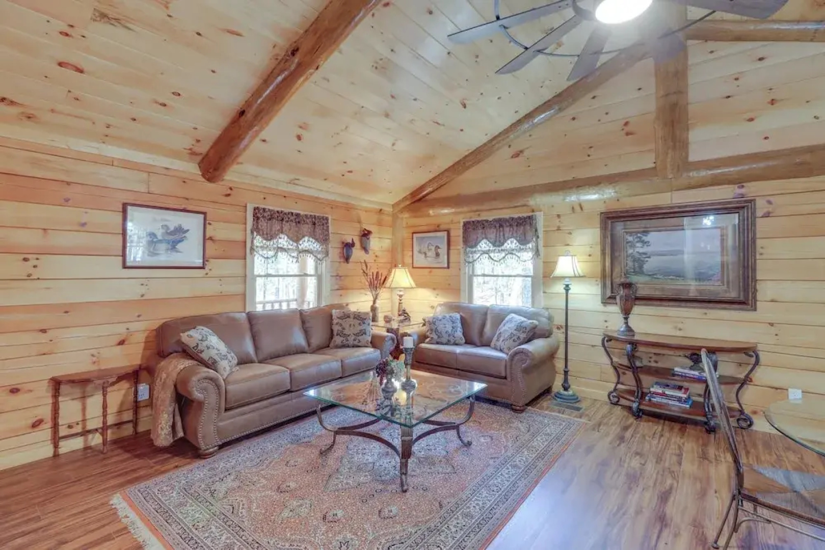 Tumbling Shoals Cabin w/ Fire Pit: 1 Mi to Lake