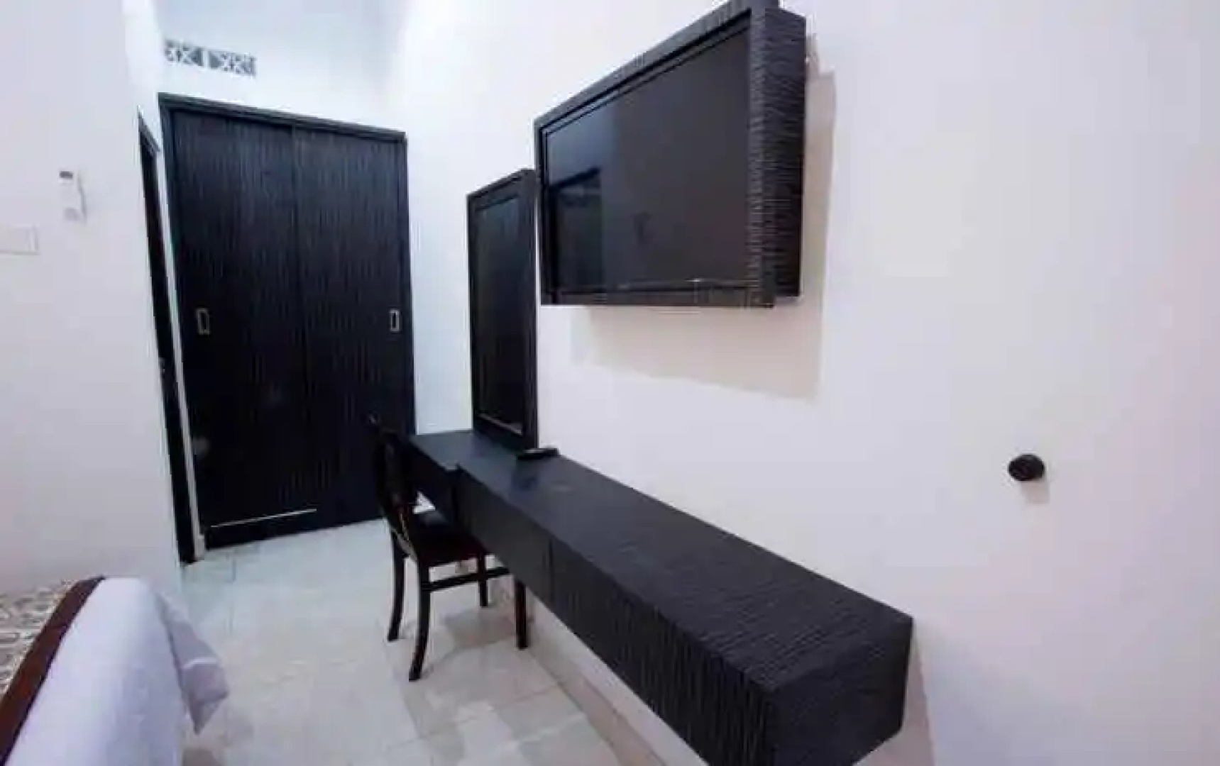 Asta House