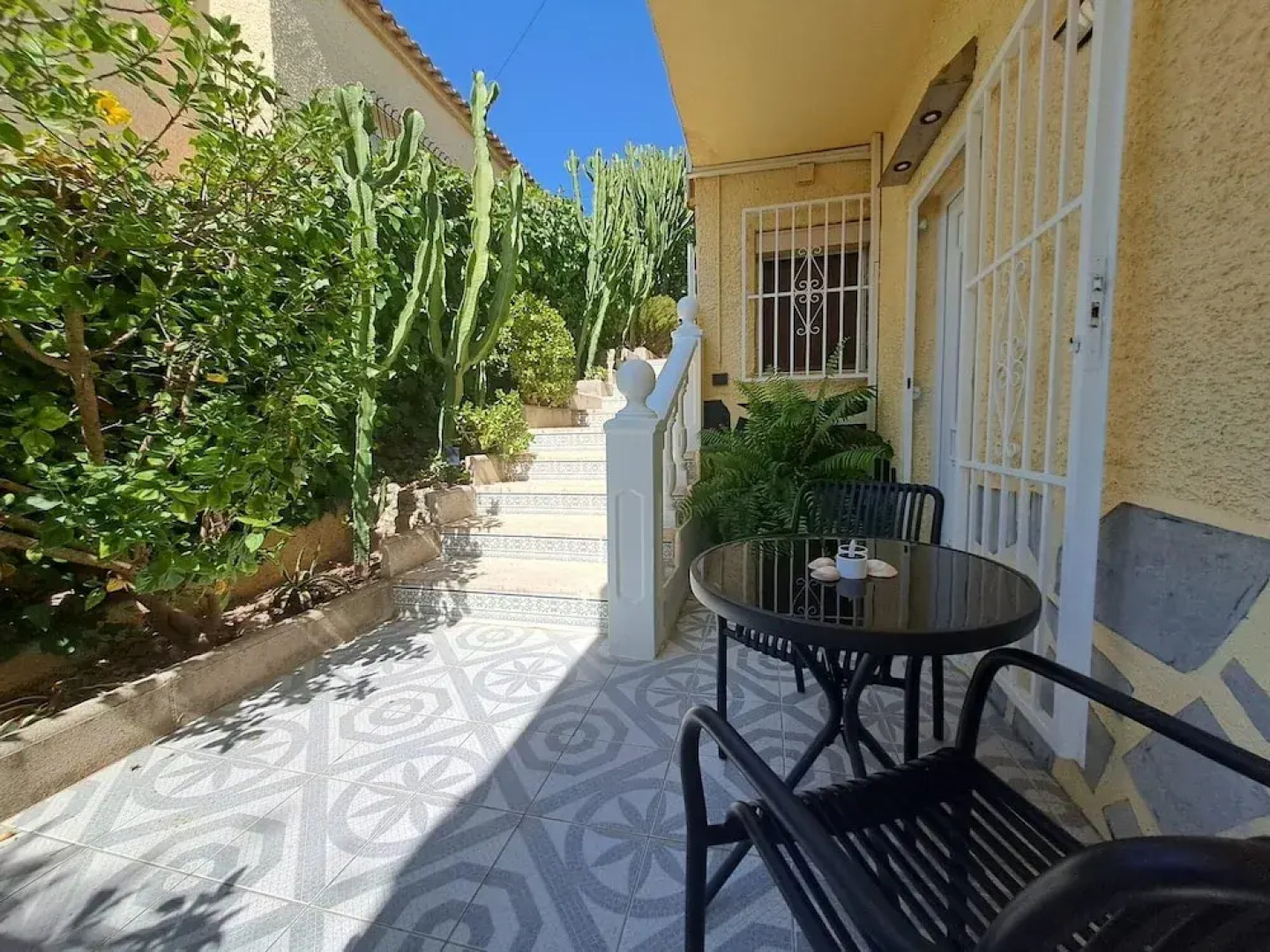 La Marina Oasis, 2-beds, Sleeps 4, 10 min to Beach