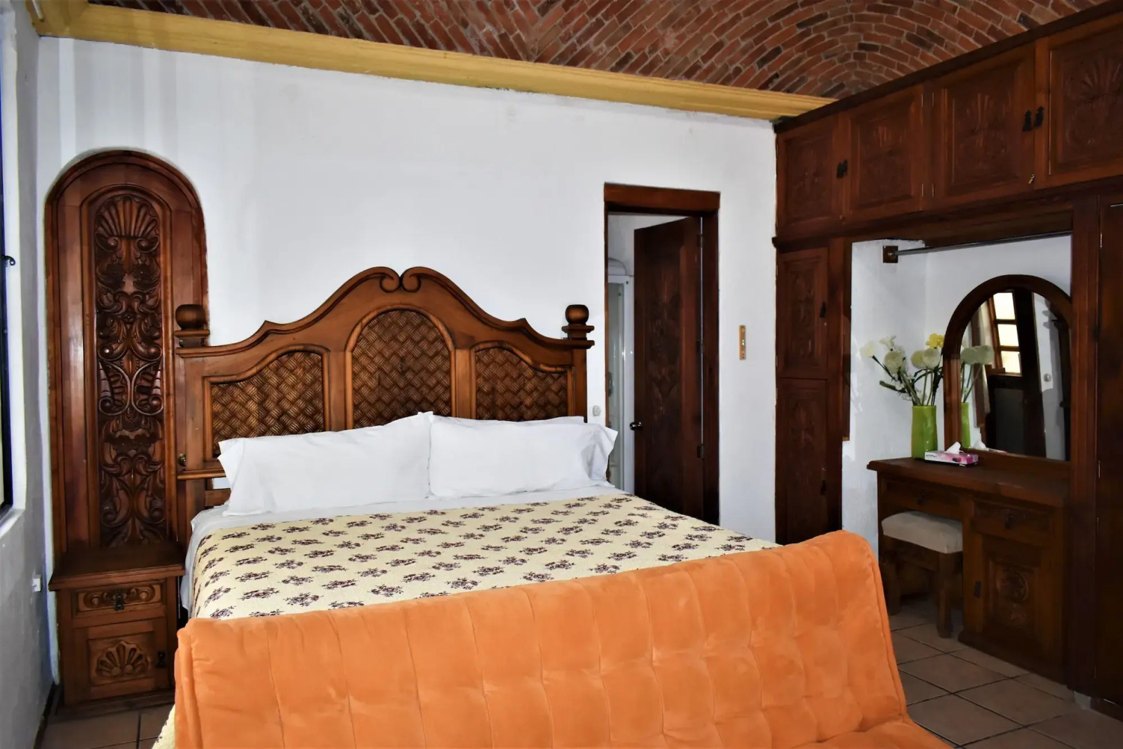 Hotel Eden de los Angeles