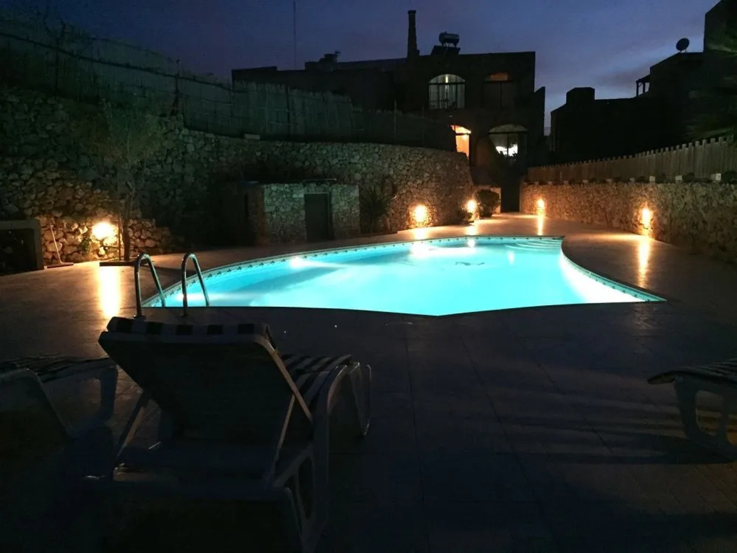 Ellie Boo Bed & Breakfast