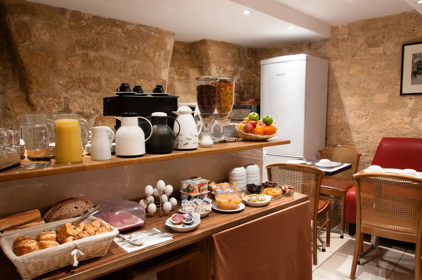 Hôtel Des Deux Avenues