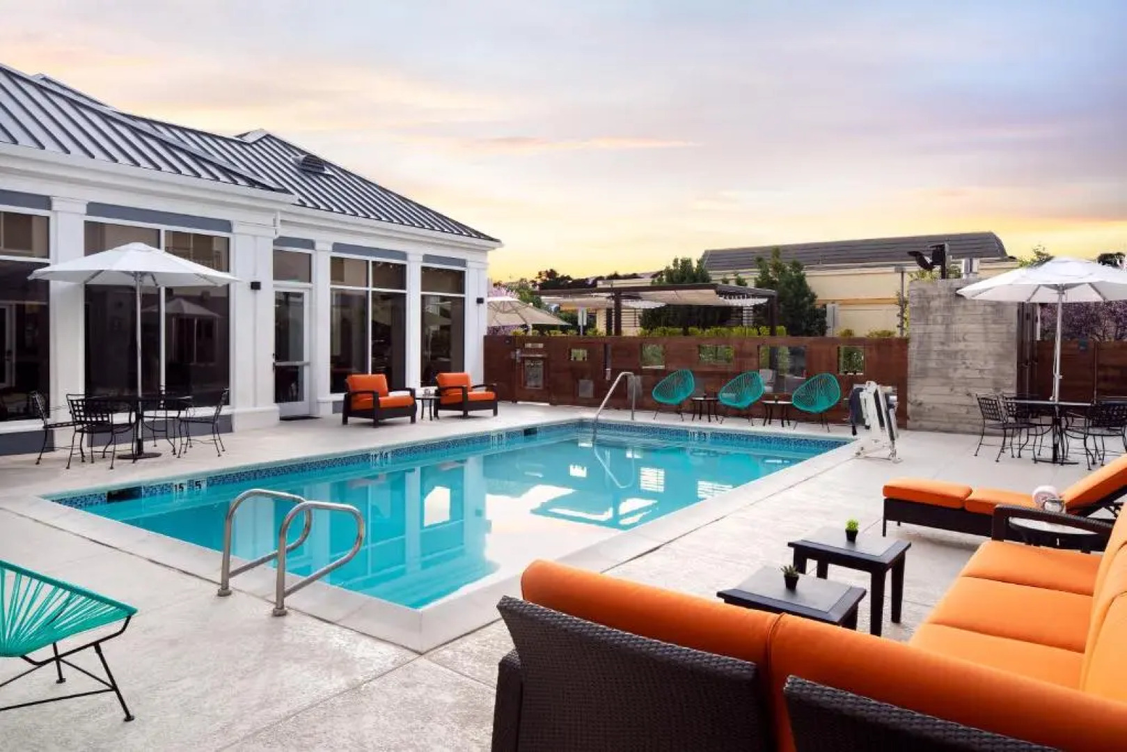 Aloft Mountain View