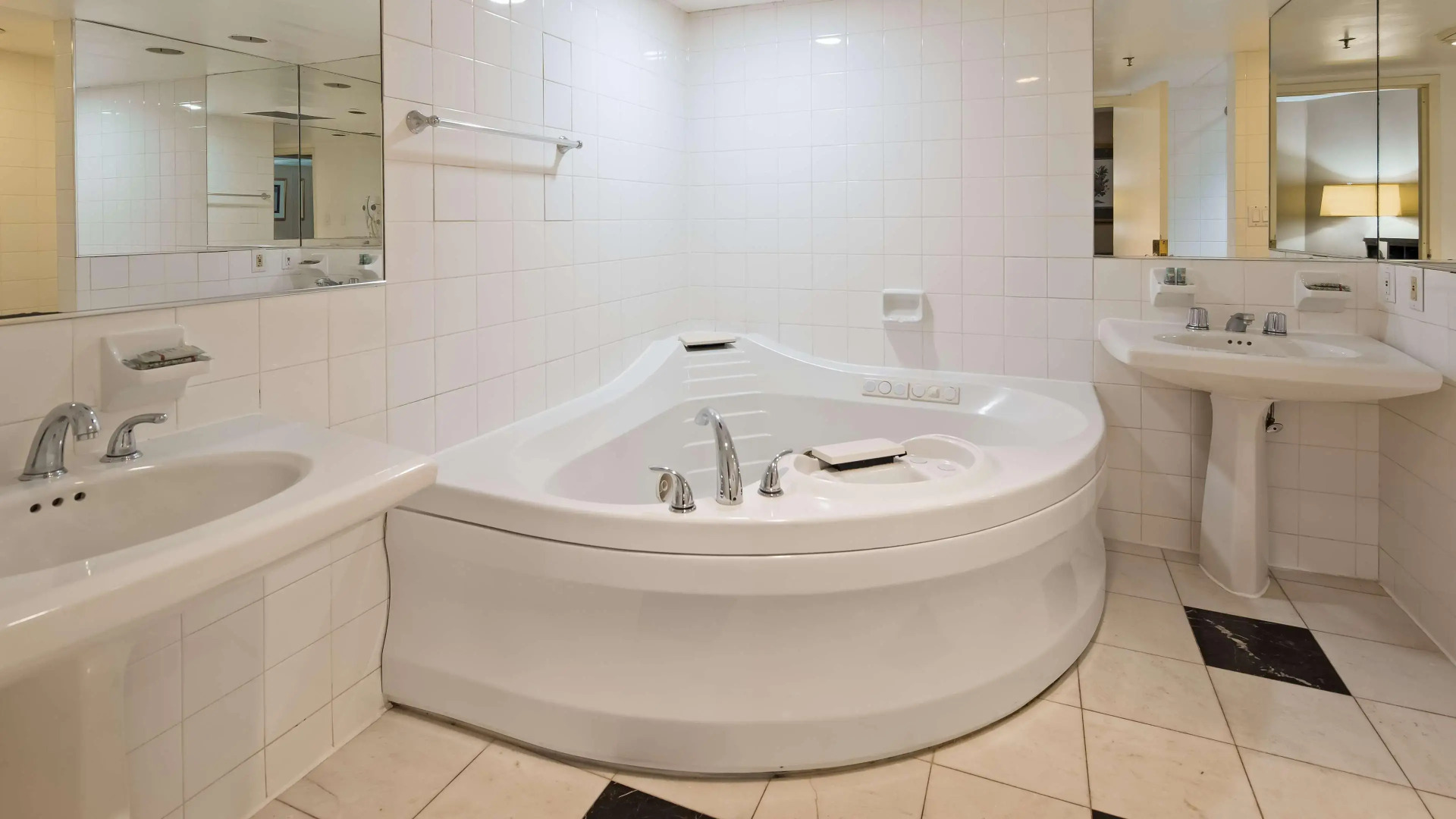 Best Western Atlantic City Beach Block