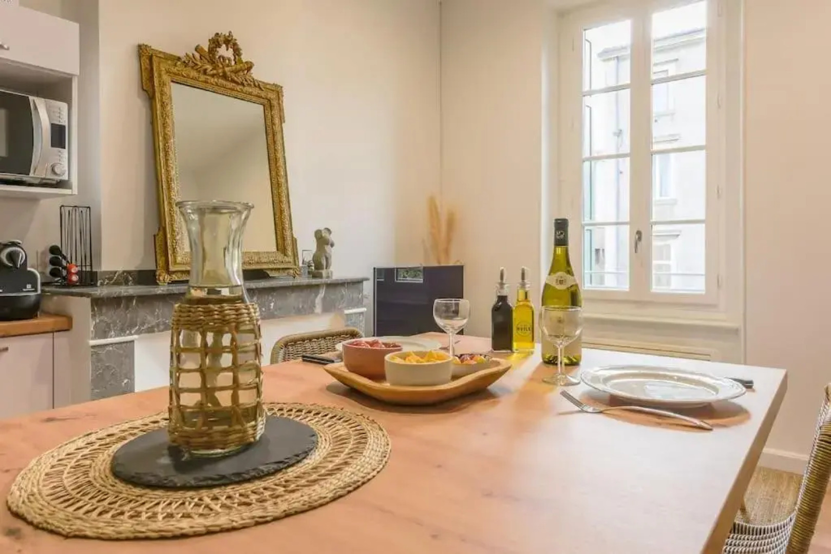 Romantique Duplex Au Pied de la Cite