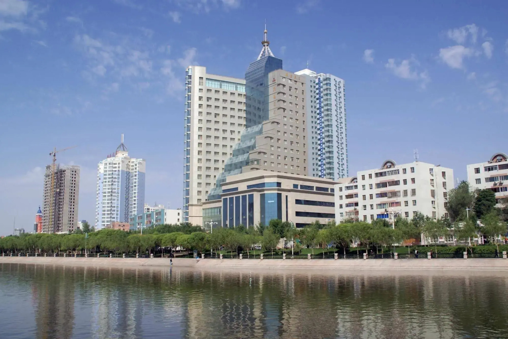 Korla Pear City Garden Hotel