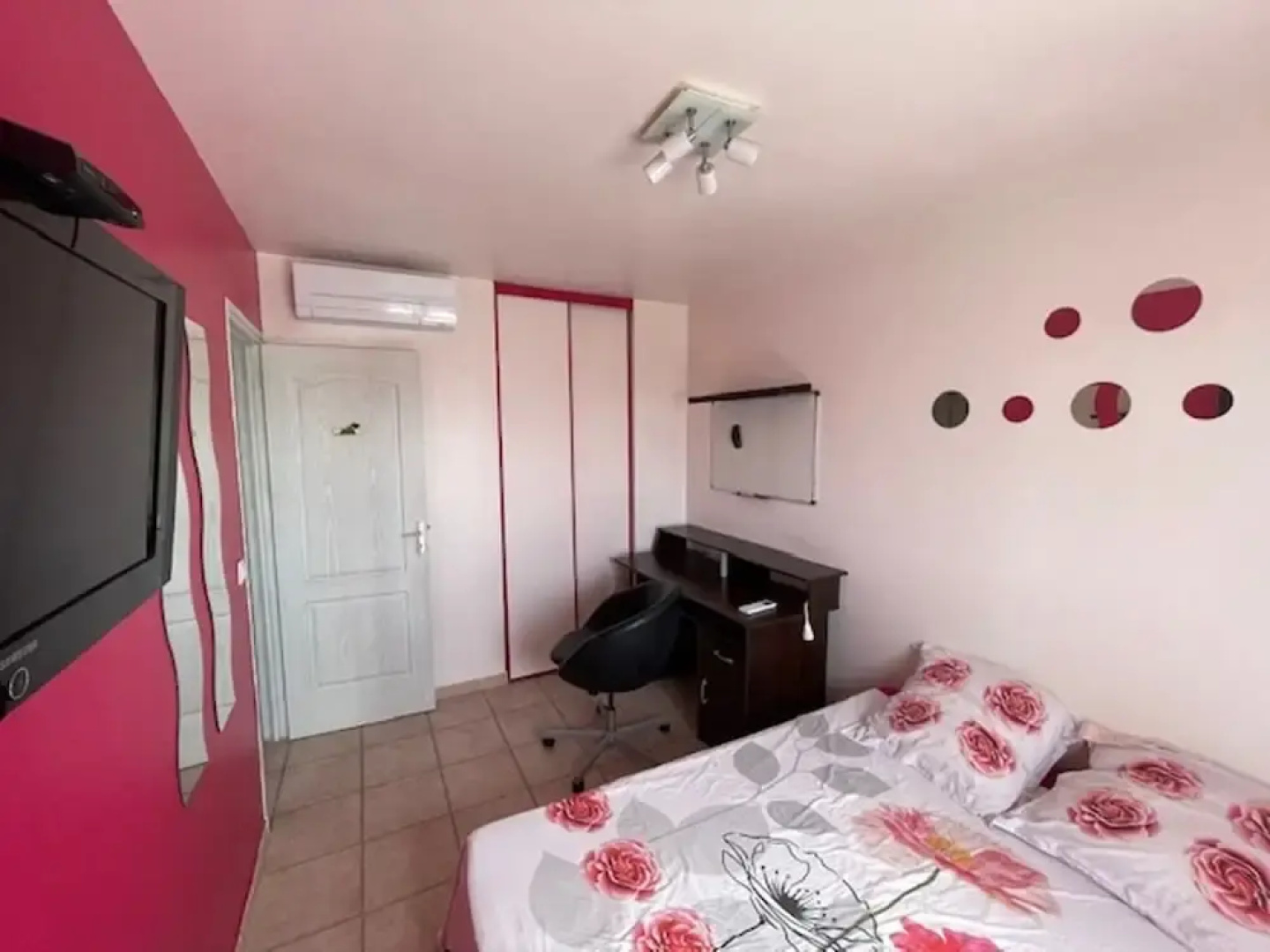 Villa in Vidauban With Pool & Vineyards Nearby