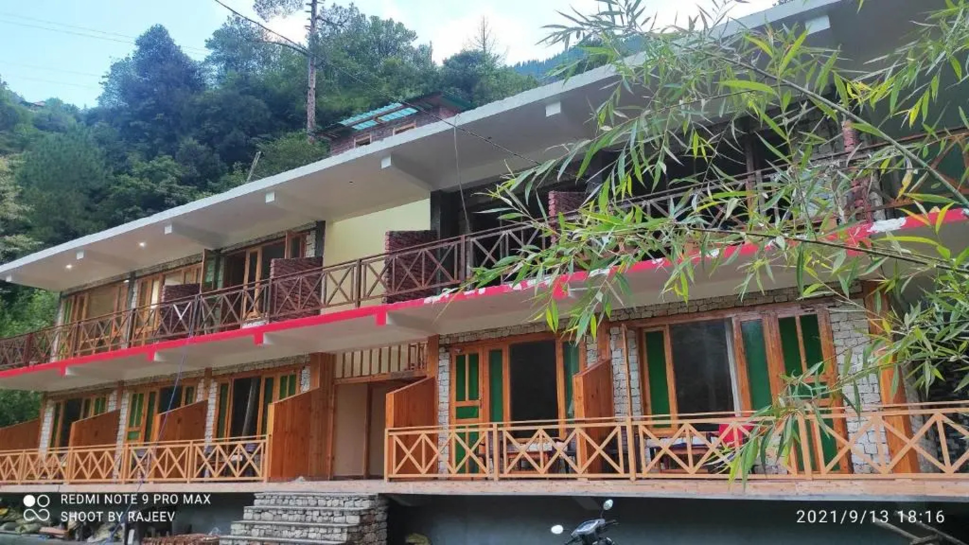 Kamal Guest House Tirthan by OYO