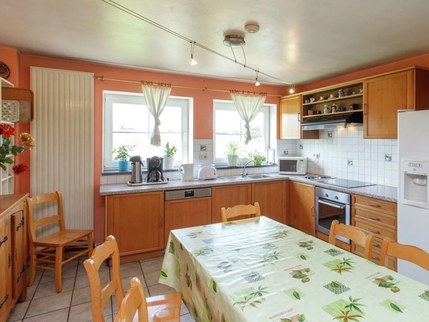 Sol Battire & A Tchape Mele