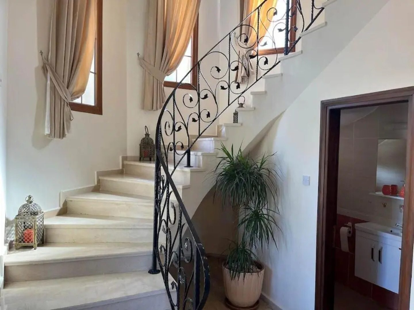 4 Bedroom (Sleeps 8) Villa in Esentepe