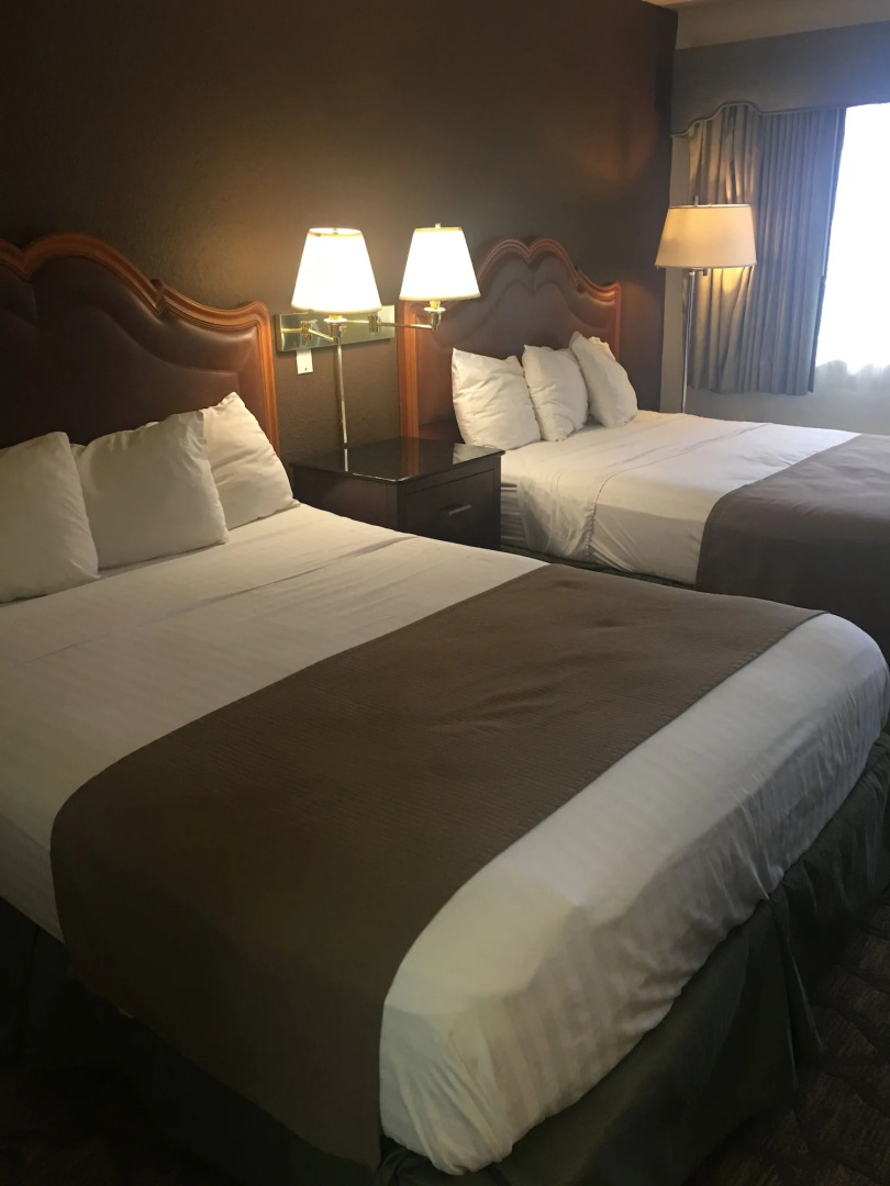 A Victory Hotel - Southfield