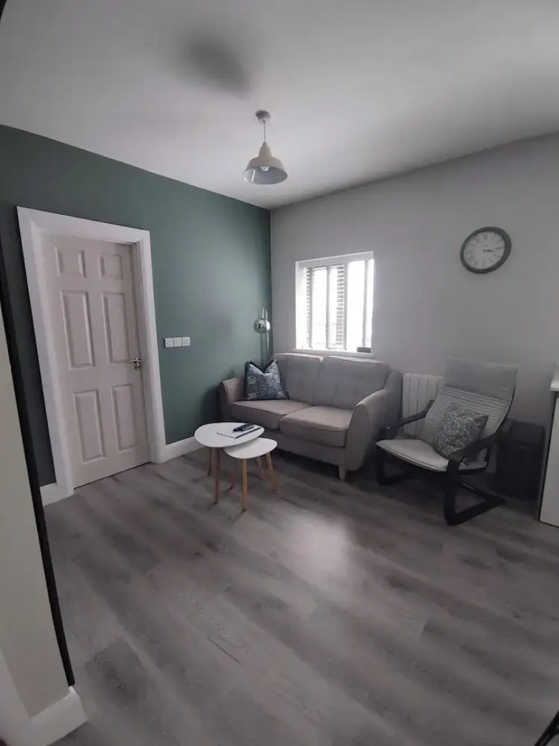 Seaside Retreat - 4 Guests - Near Aran Islands