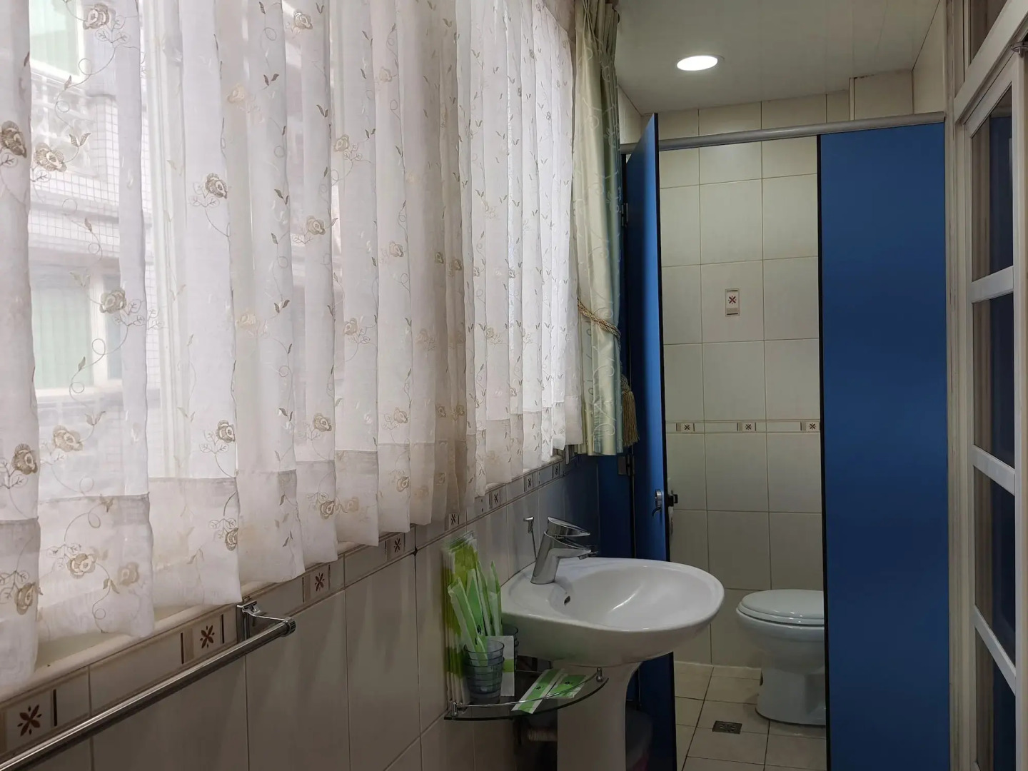 Dongshan River Left bank B&B