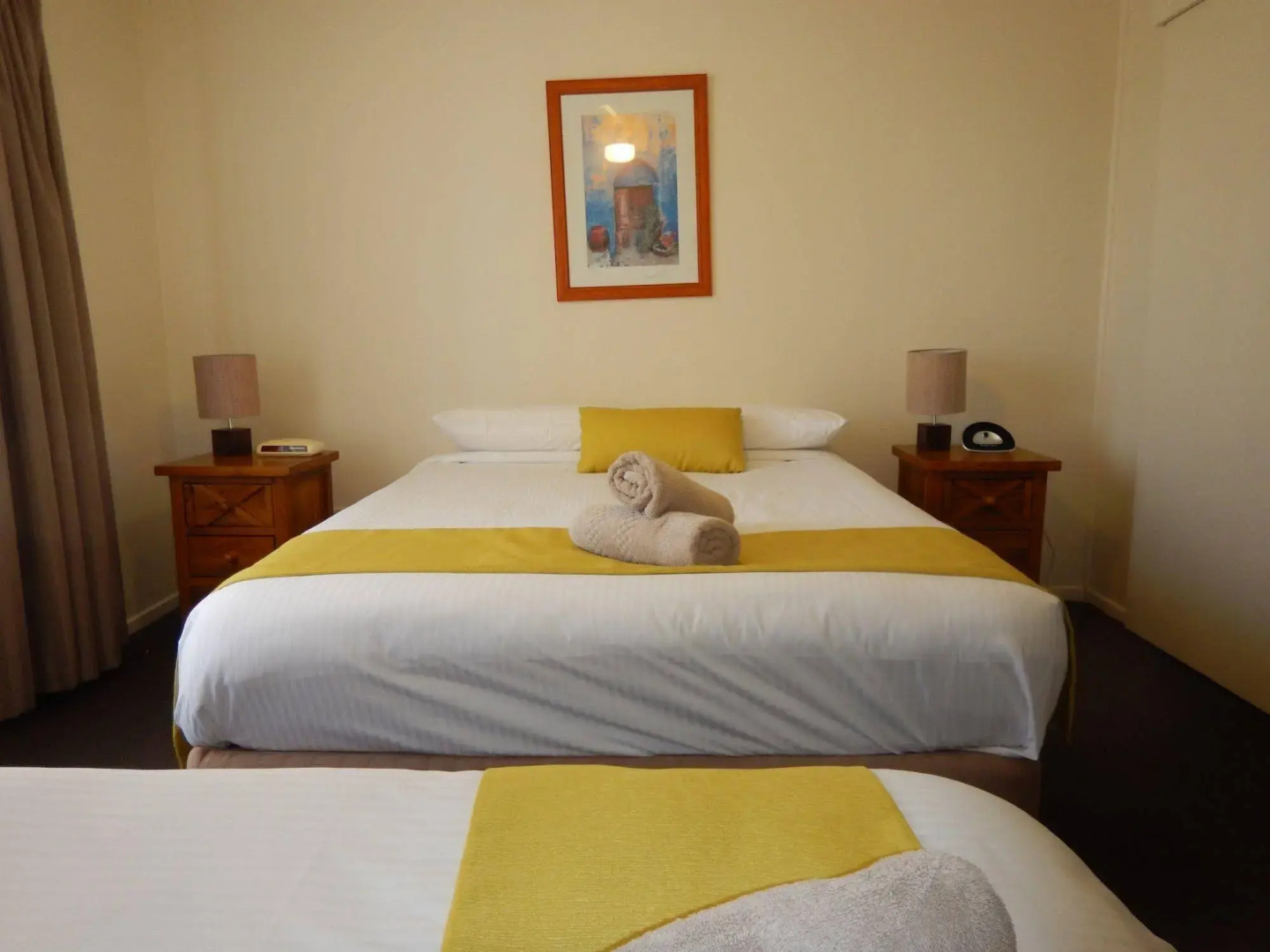 Manera Heights Apartment Motel