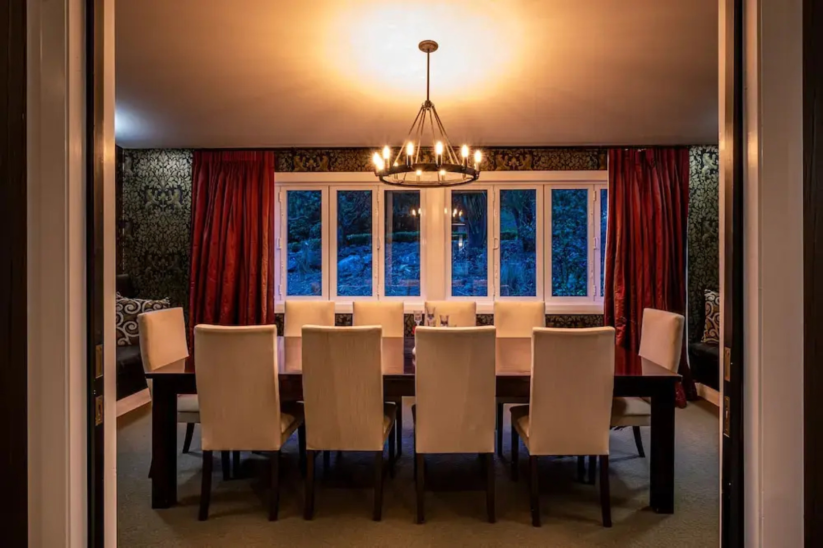 Woodhouse Mountain Lodge