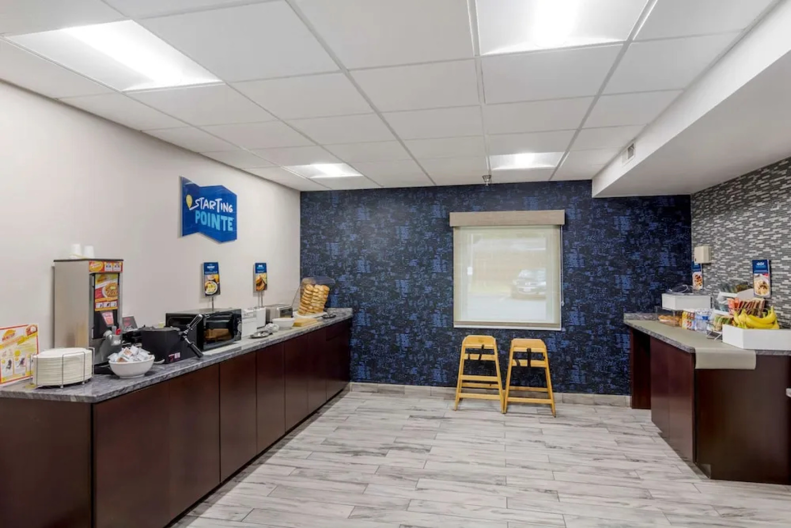 Clarion Pointe Charlottesville