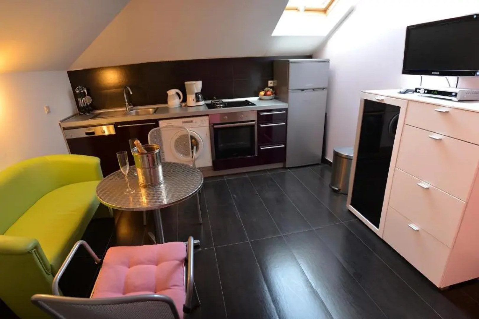Villa Avantgarde B&B