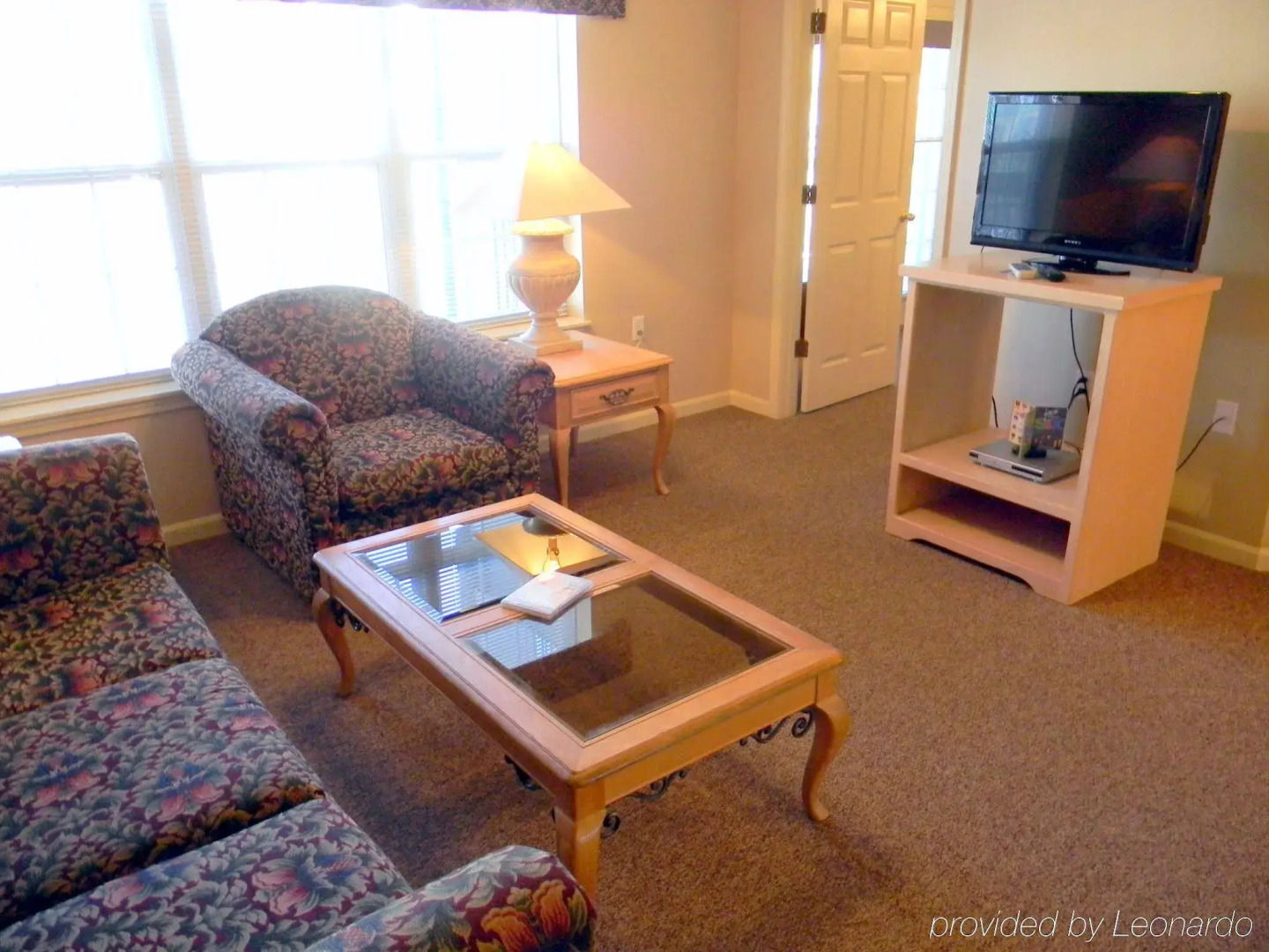 Surrey's Carriage Place Resort