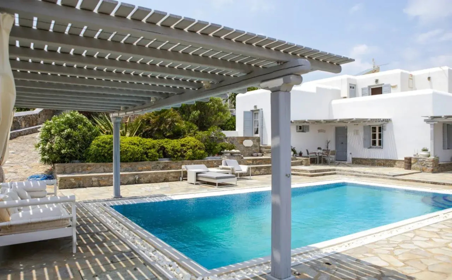 Sea & Sun Estate