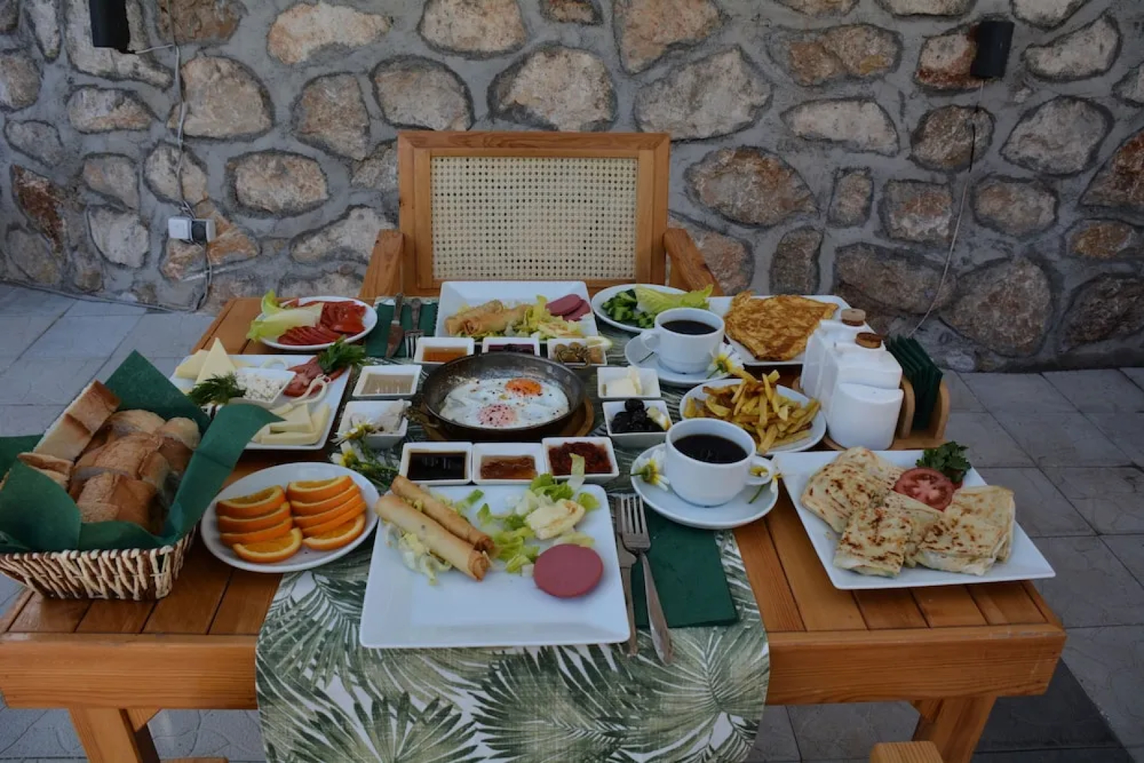 Kabak Freedom Deluxe Hotel