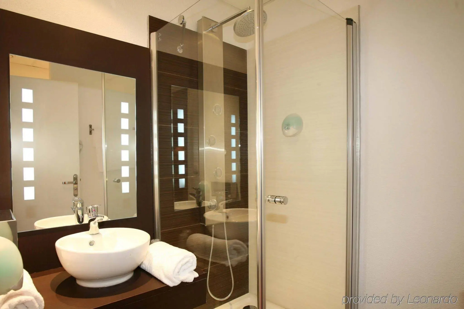 Zenia Hotel & Spa