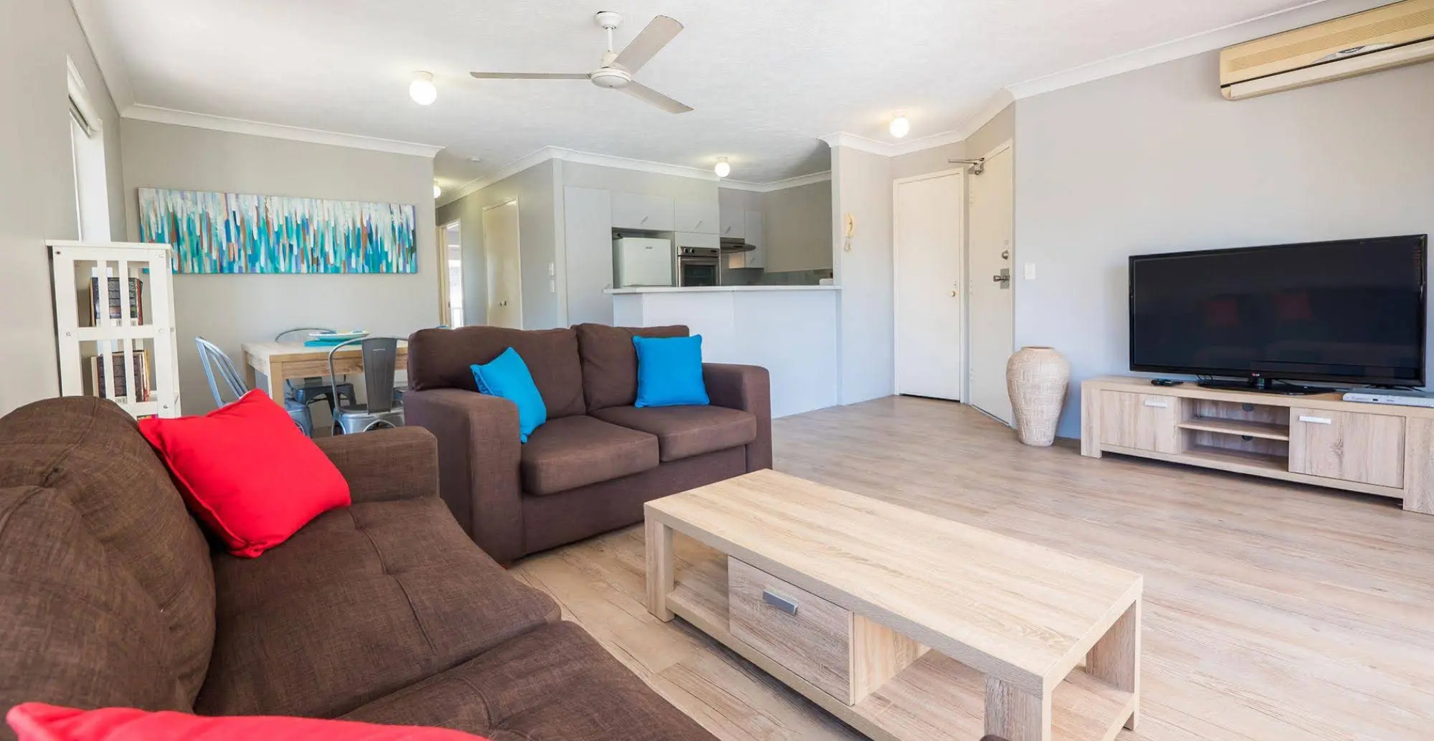 Surfers Tradewinds
