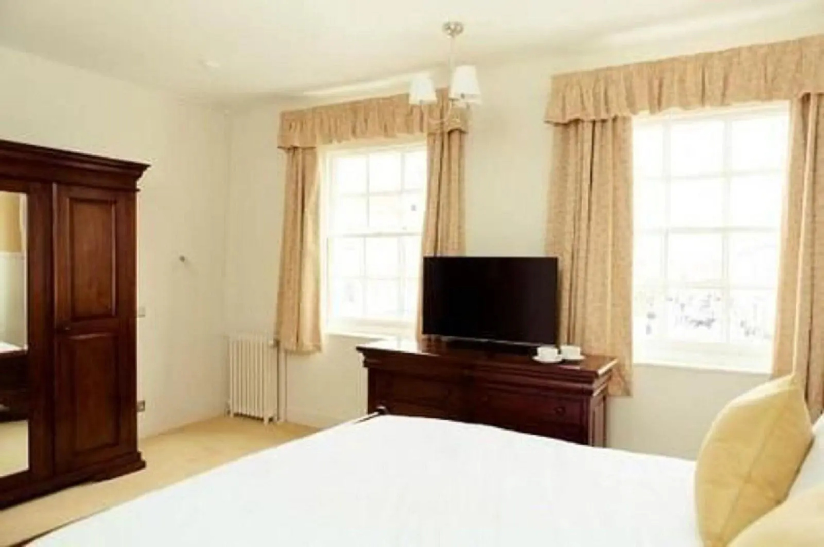 The King's Arms Hotel and Restaurant