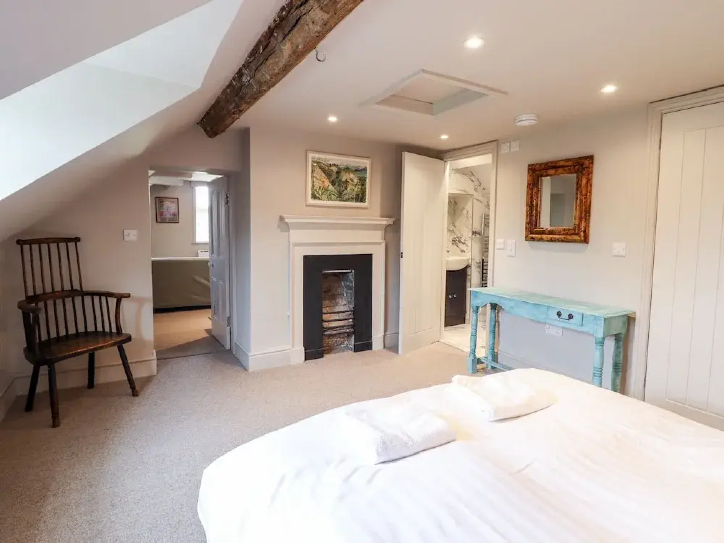 Rock House Apartment