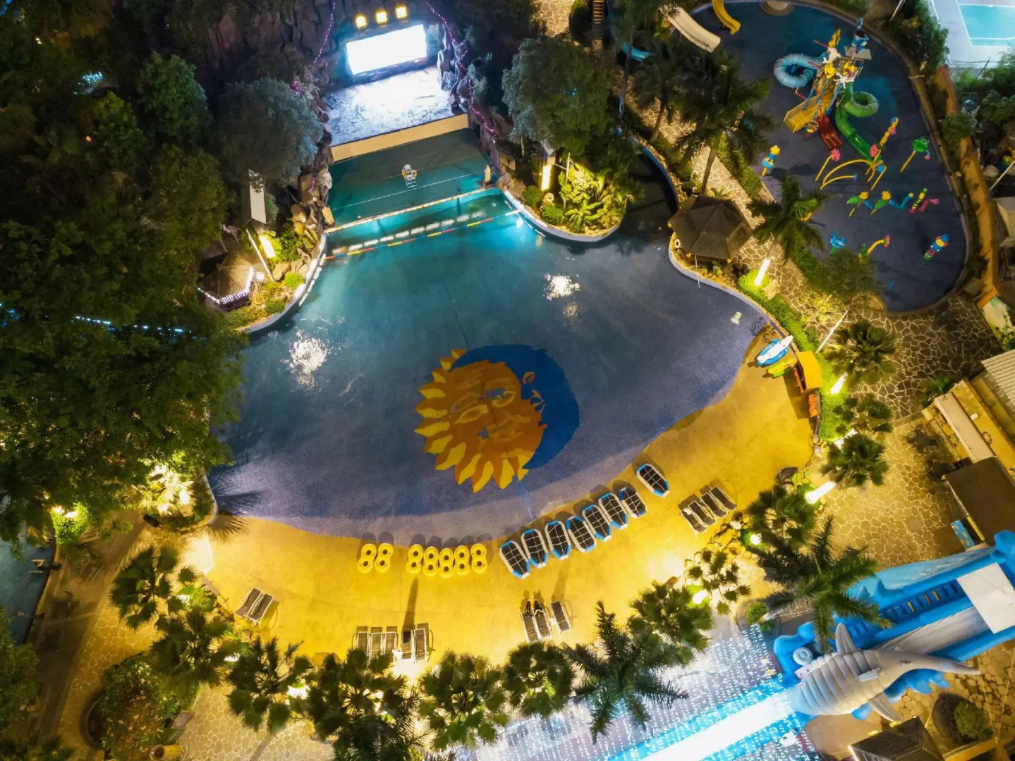 Jin Debao Kaiyue International Hot Spring Resort Hotel