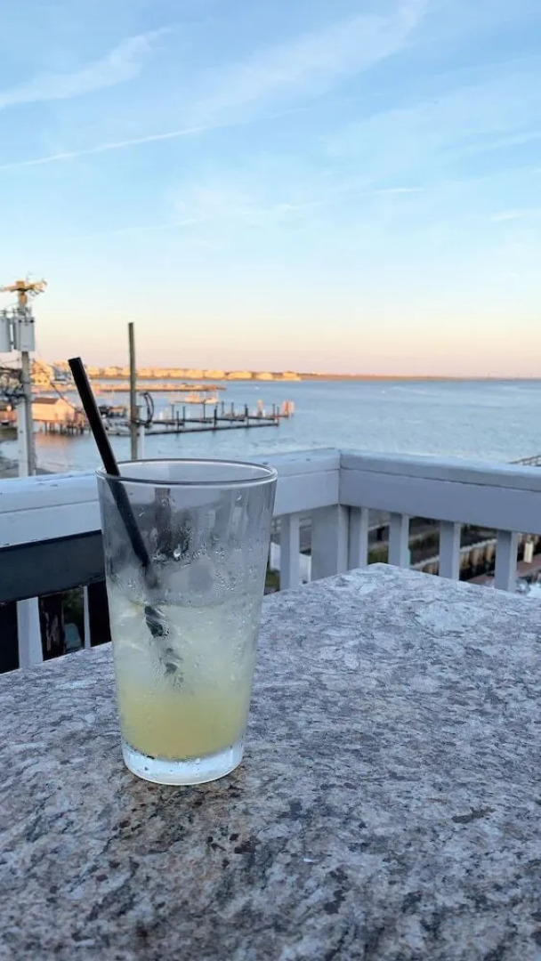 Tavern on the Bay Hotel & Marina