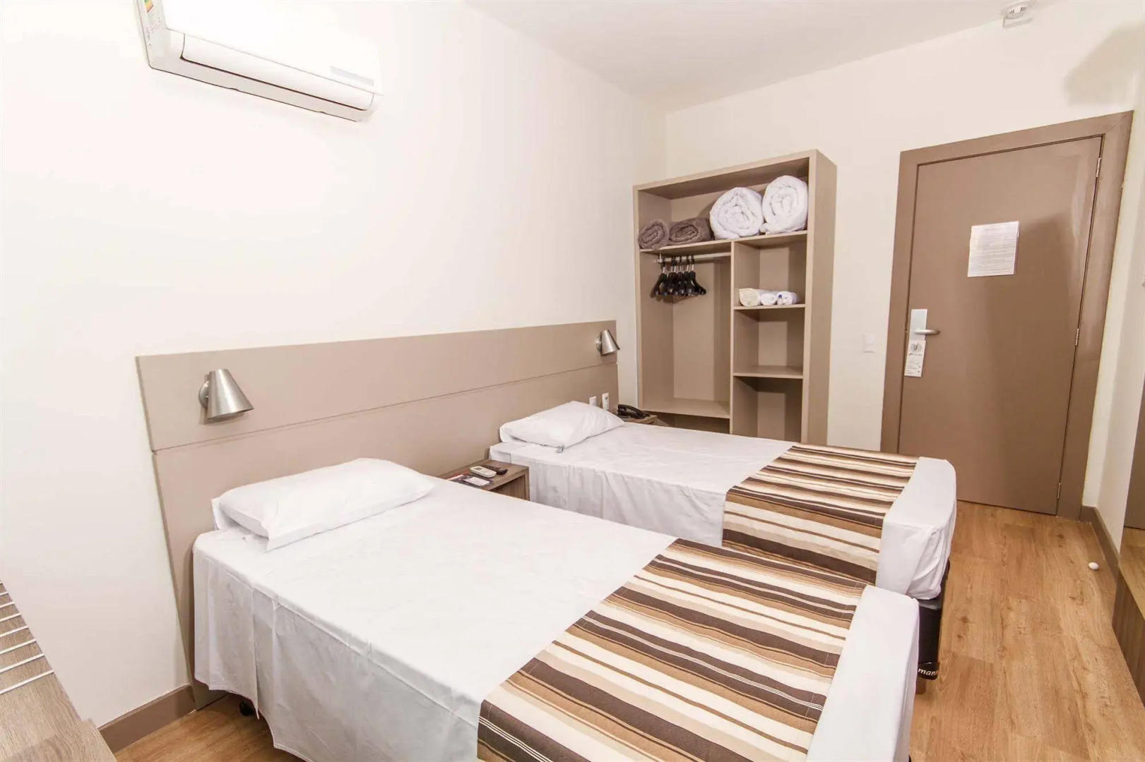 Hotel Valerim Itajaí