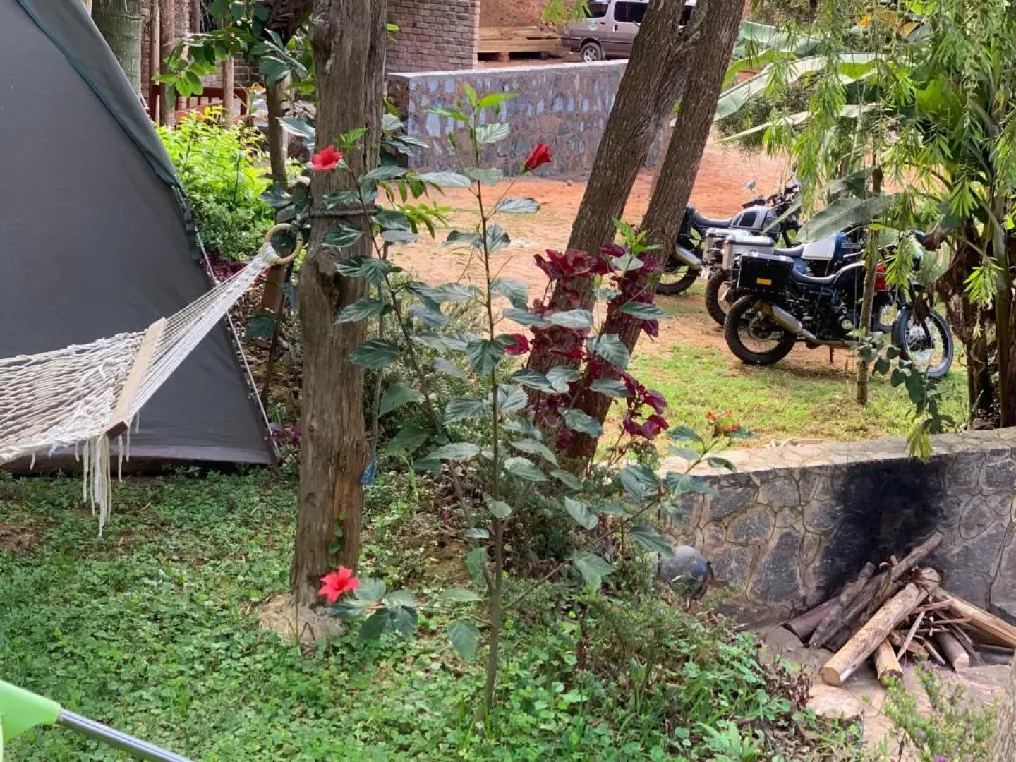 David Crater Homestay