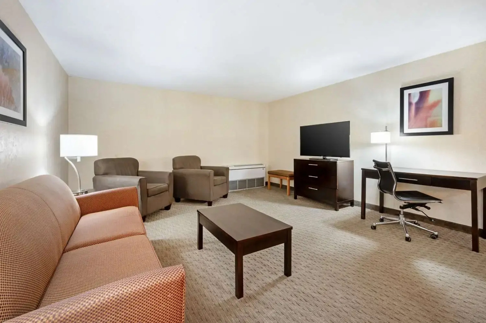 Best Western Plus Howe Inn