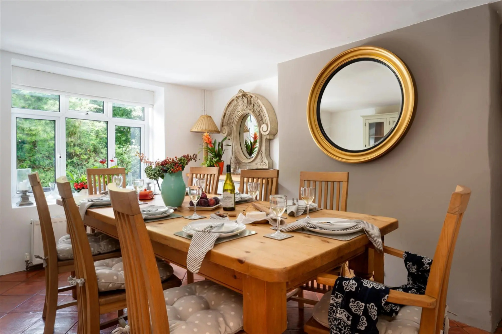 Haldon View - Characterful Cottage Boasts Stunning Countryside Views and hot tub