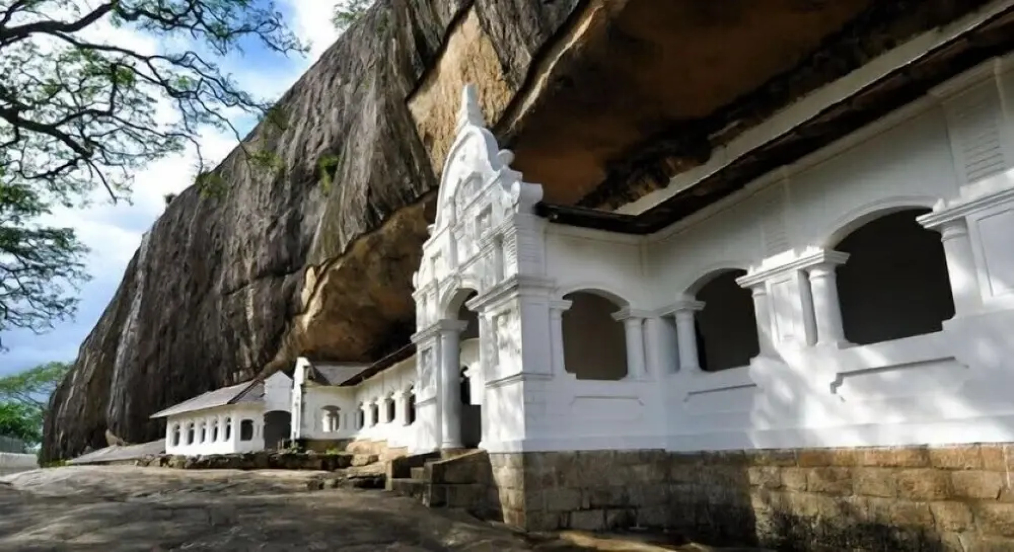 Green Edge Residences