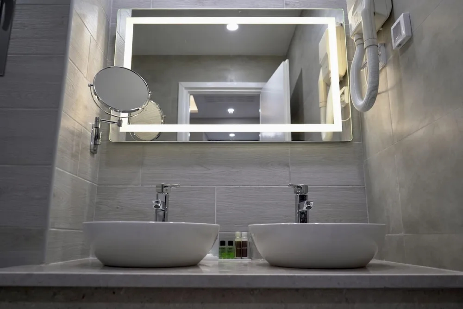 Hotel Suite Les Charmilles