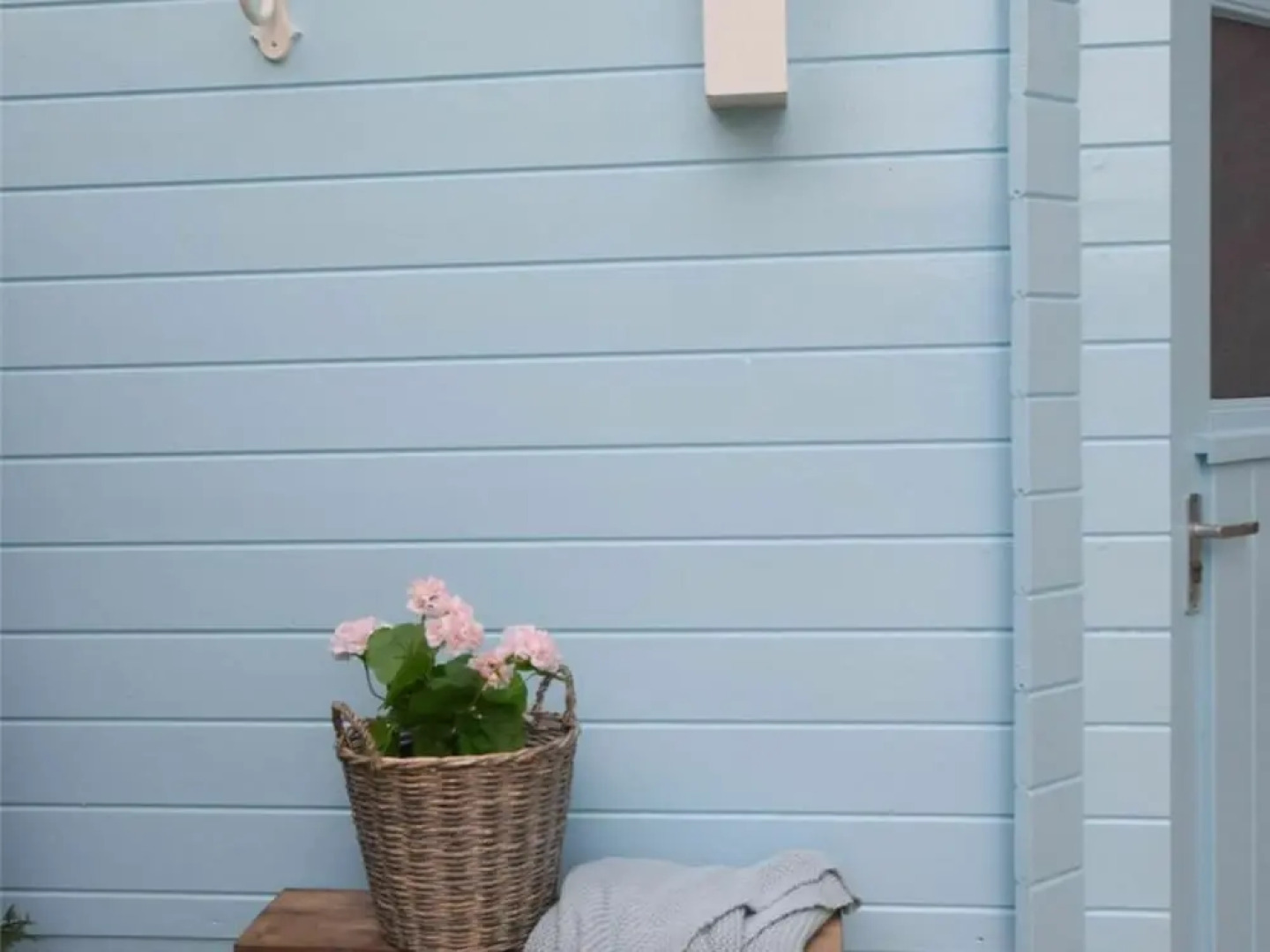 Cozy House With Sauna