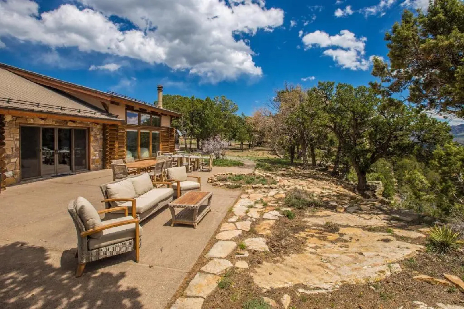 317 Tower - Combo Home