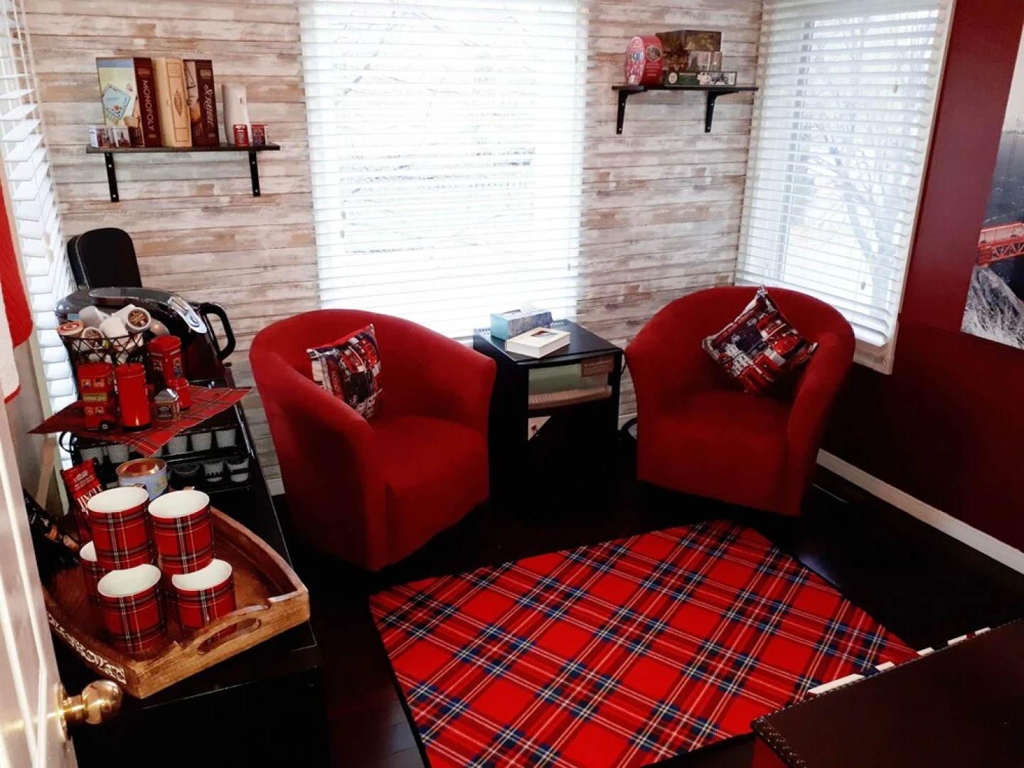 The Tartan House B & B