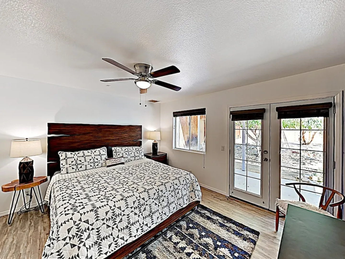 Rawhide Ranch - Walk To Pappy And Harriet's With Hot Tub! 3 Bedroom Home by RedAwning