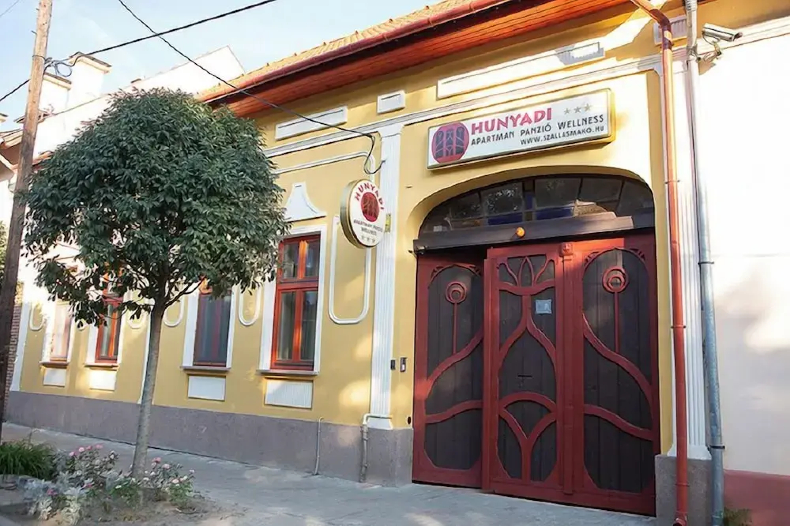 Hunyadi Panzió-Apartman