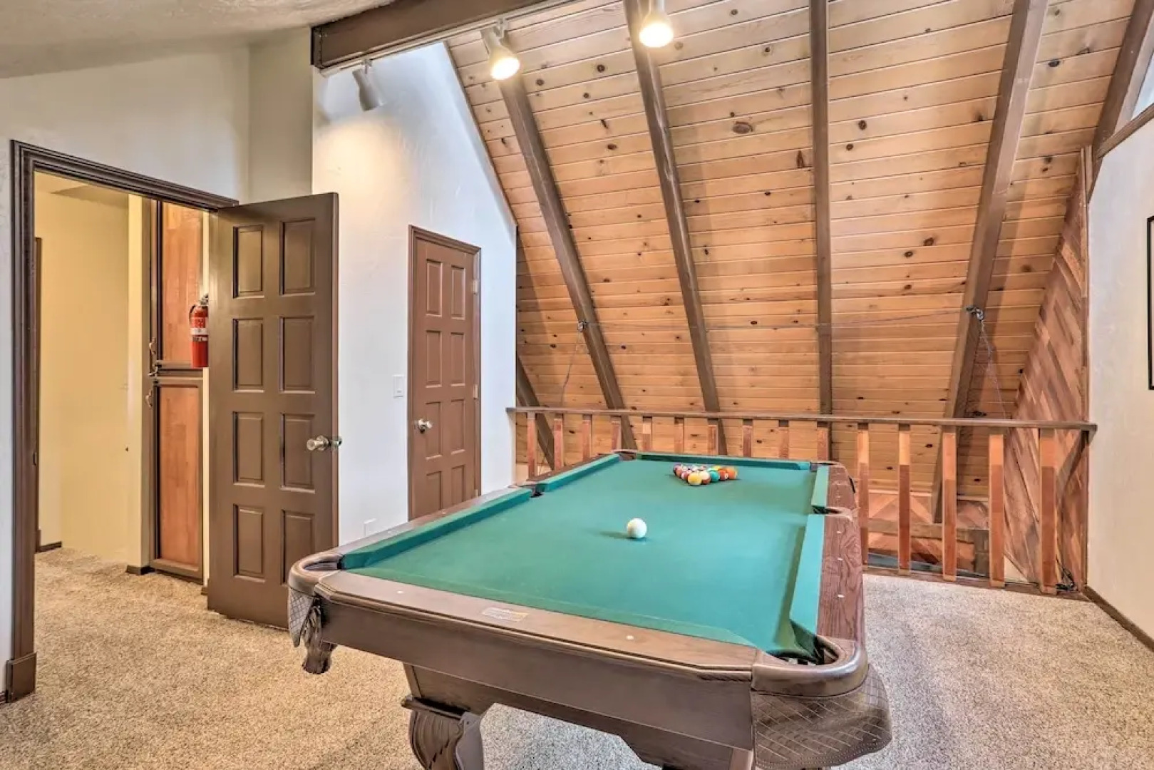 Woodsy Twin Peaks Getaway w/ Hot Tub & Views!