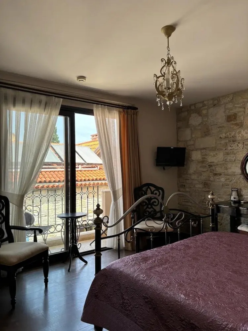 Griffon Boutique Hotel - Boutique Class