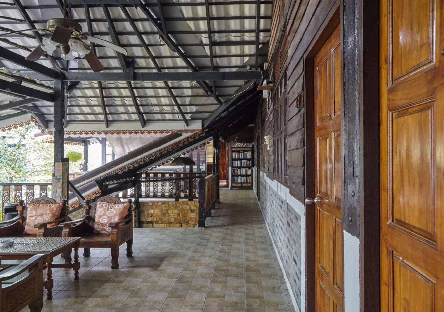 Baan Thai Homestay by bGb Villas - Hostel