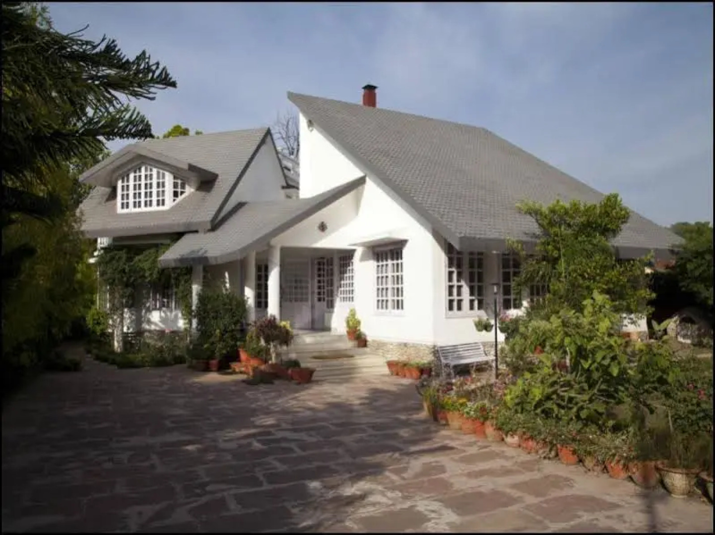 Amã Stays & Trails W567, Dehradun