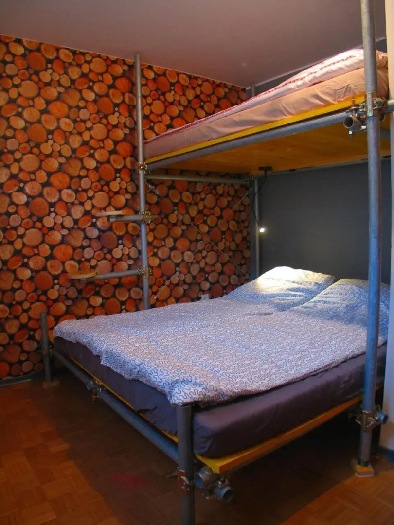 Bad Chaka Apartment