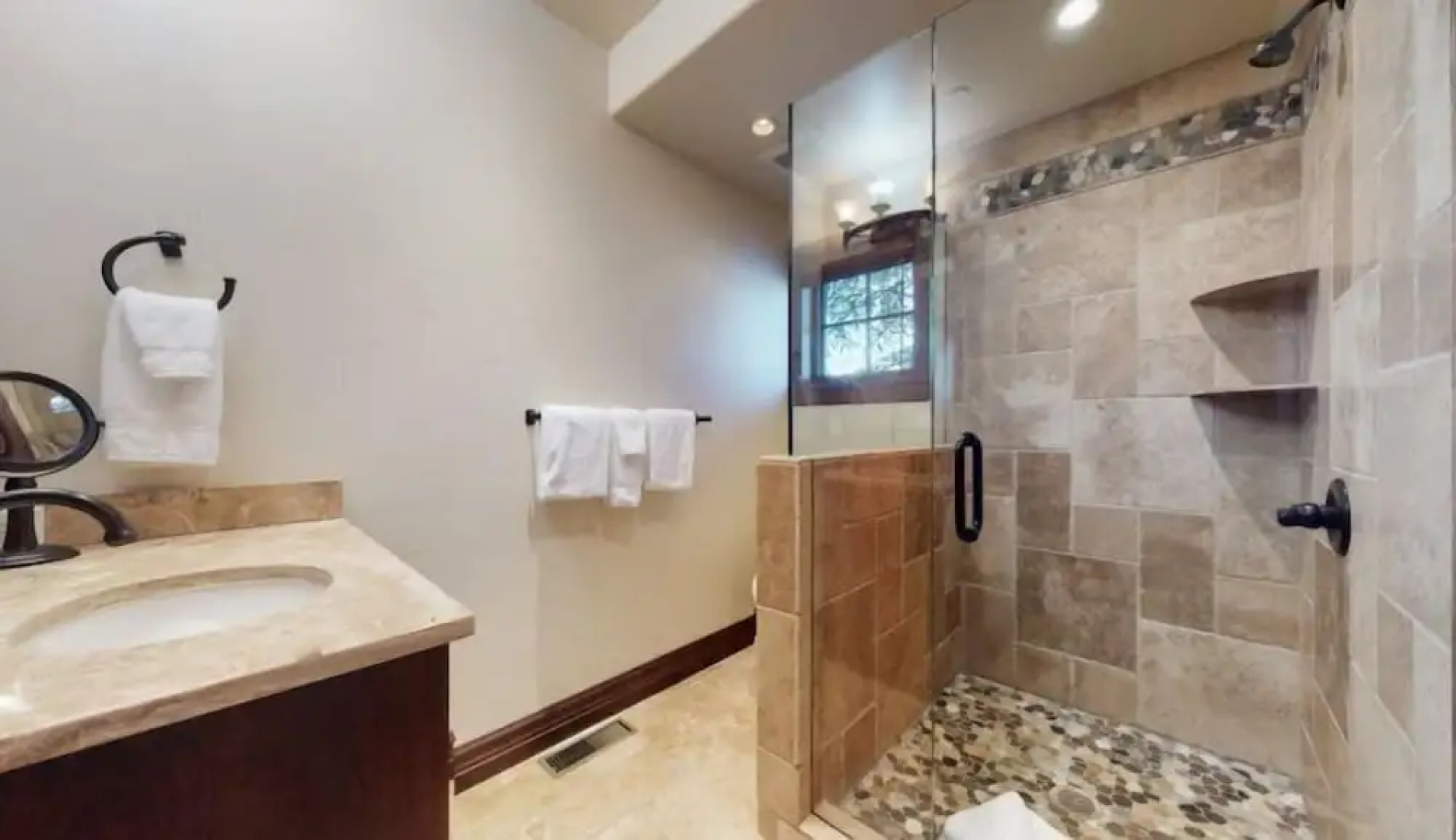 Ski-In, Ski-Out 4 Bedroom Luxury Townhome in Snowmass Village